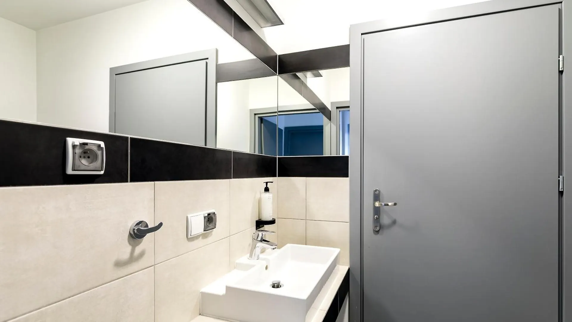 Cooltour Hostel Poznań